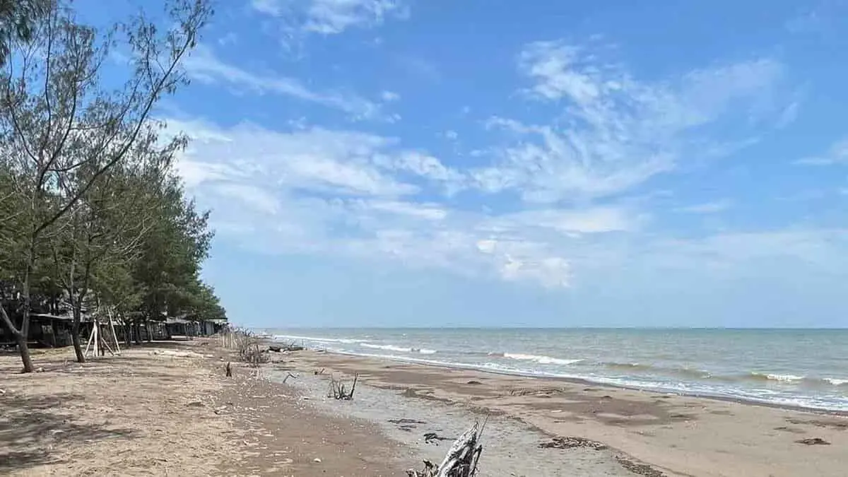 pantai di karawang